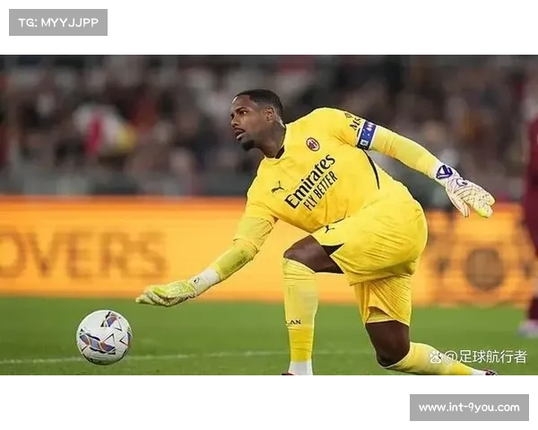 门神对决：迈尼昂与帕莱里亚的扑救表演。